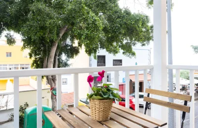 02ab02dd-1cb7-4c97-b9ac-61b6bdaee719