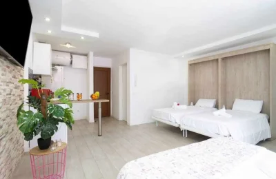 2214a453-fd97-401d-801d-1dba73a6d40d