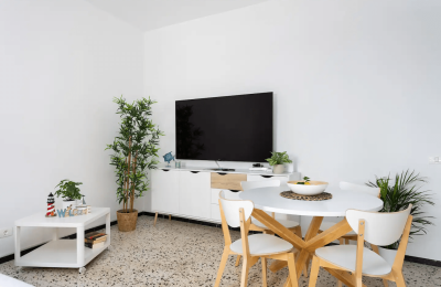 7e490dbd-5b1d-4987-95c3-ae2d828aef35