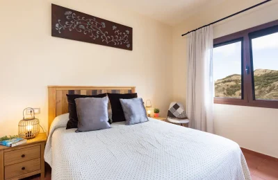 9a8a2df8-1c5b-4be8-902d-6d2b8802c030