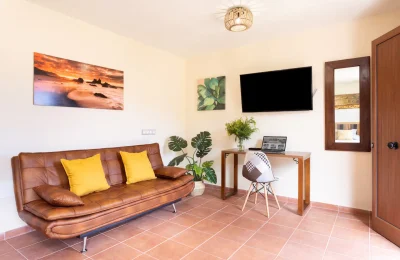 9f30d2e6-0404-40ca-8b59-67bcc17530c2