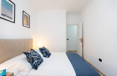 b48fd973-21eb-4d2b-8f70-9133eeff12d0