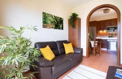 bcfd2e1a-ce51-441b-83e3-28279549130e