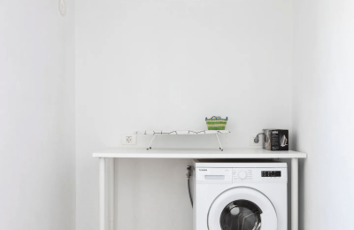 c06ecc9e-a7d8-469c-aeaf-a3709809a47f