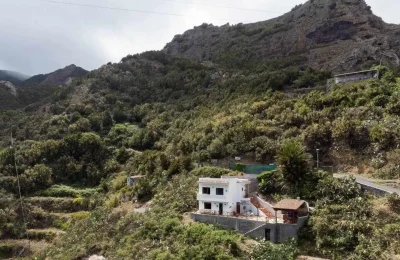 c832c4b1-1c57-4222-81c9-709d431d2b0f