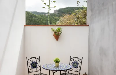 c84b6d48-07c7-486e-8b3c-ac0c5ce1db1d