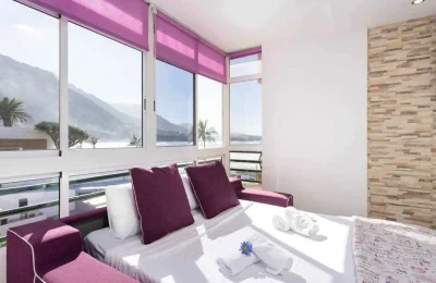 f9b35f6b-4928-432e-9ffe-0aae86780500